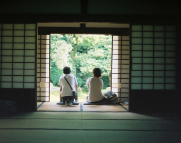いつもより早く起きた朝にコーヒーの香りと自然を感じて