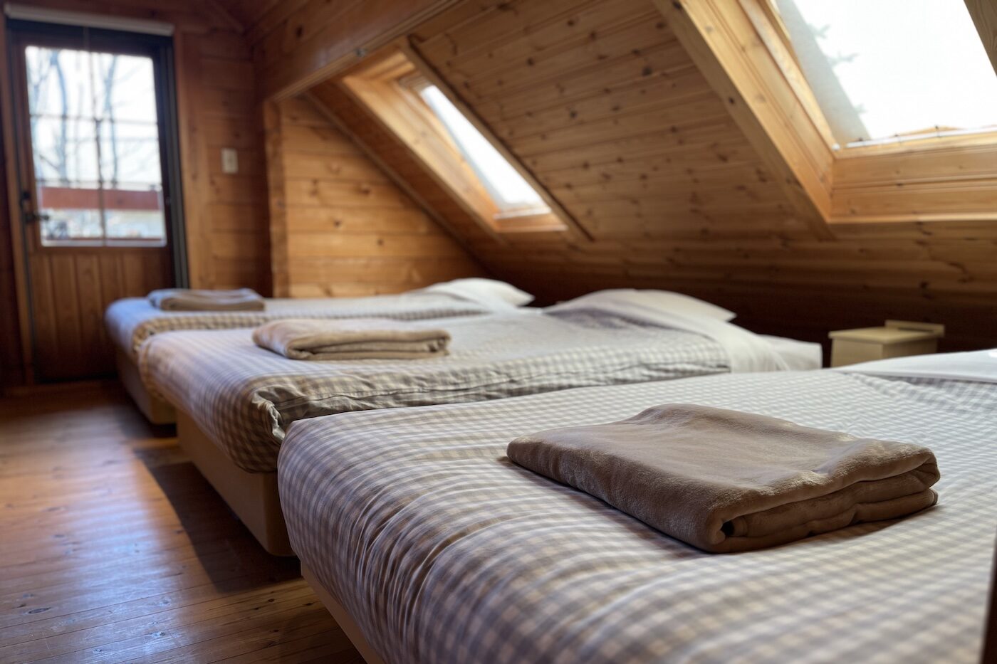 趣の異なる2つの寝室 - 3