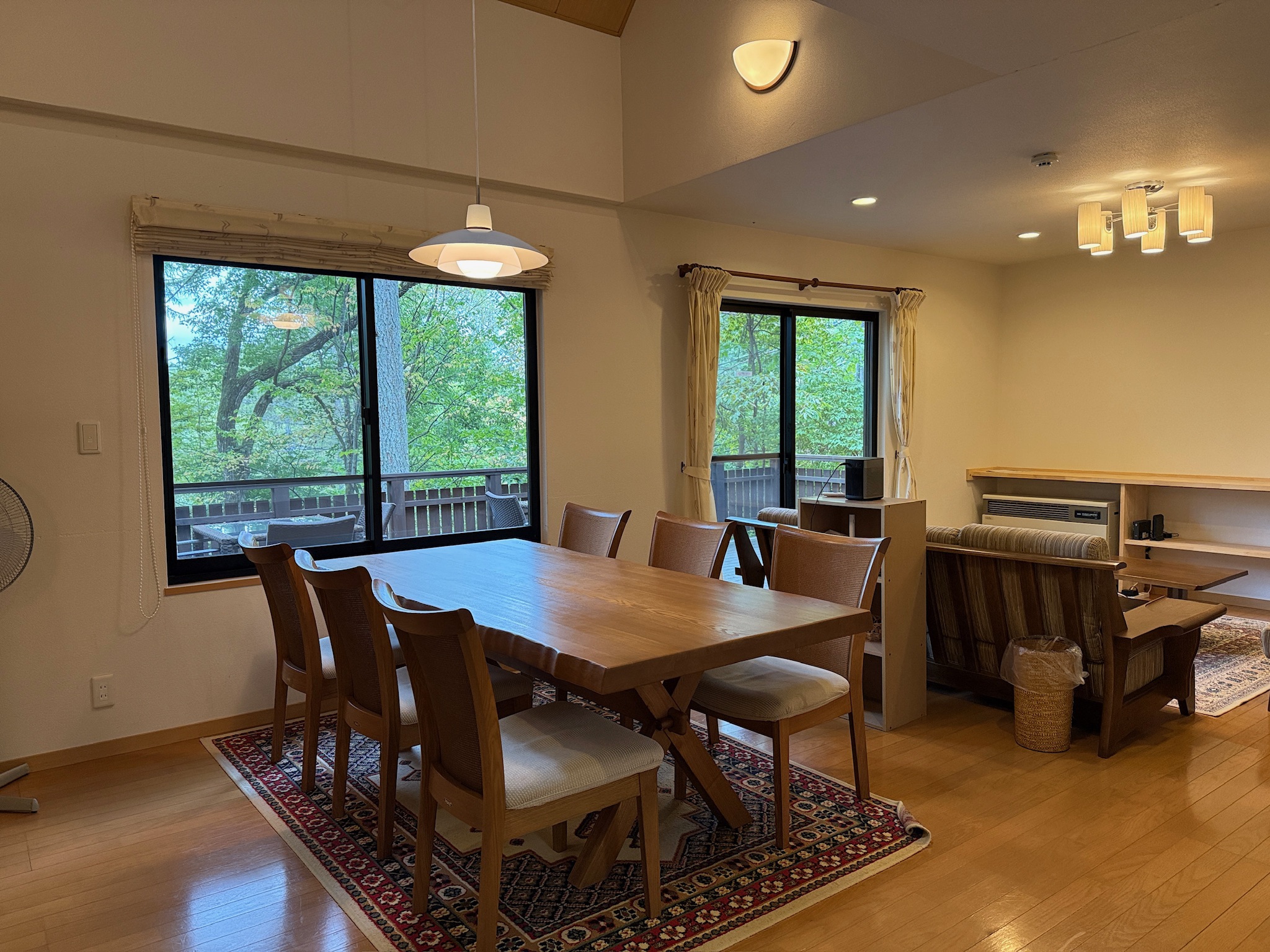 森の静寂に守られた、心ほどける高台のヴィラ - 2